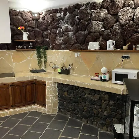 La Cueva De Gardel